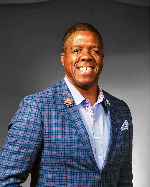 Larry Whiteside, Jr.